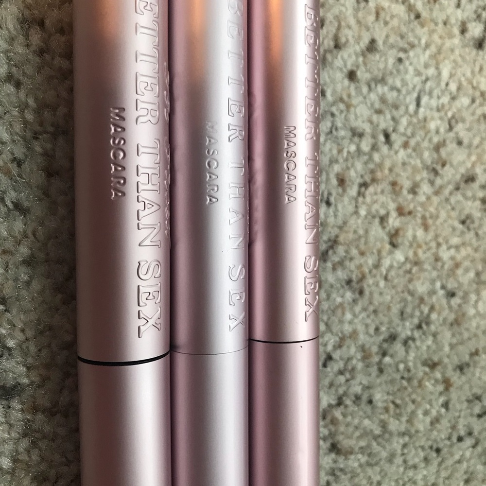 Fake Too Faced Mascara